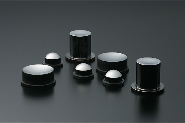 Molds for high-precision aspherical lenses