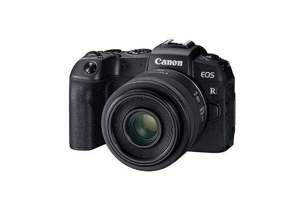 EOS RP＜2019年3月発売＞フルサイズCMOSセンサー搭載の小型・軽量ミラーレスカメラ。