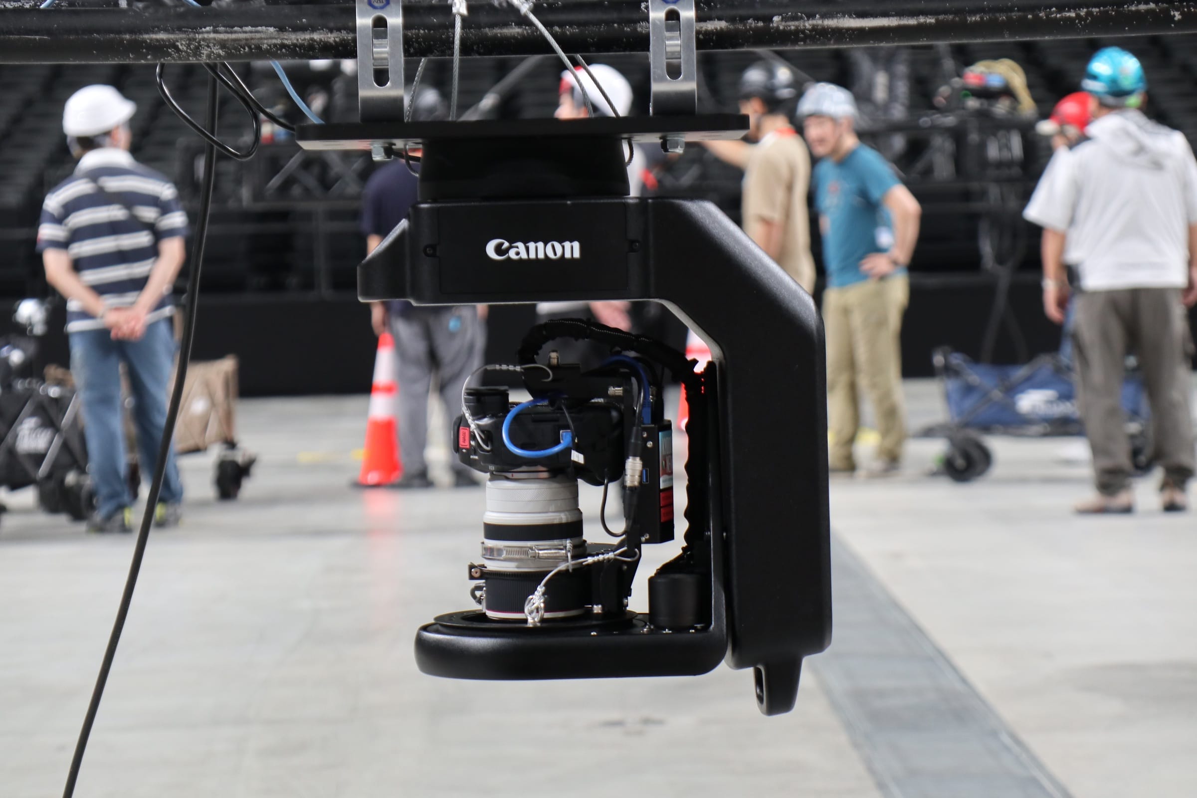 A suspended Canon remote camera and lens