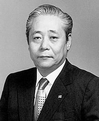 Ryuzaburo Kaku