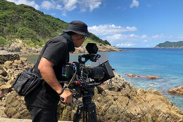 Shooting on location with Canon’s 8K camera and 8K lens