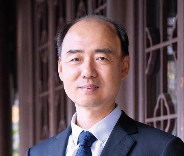 Ma Jun Director, the Institute of Public & Environmental Affairs (IPE) 