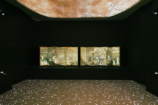 Interactive exhibition using a high-resolution facsimile of Amusement under the Blossoms (Limited open at Tokyo National Museum in the summer of 2020)