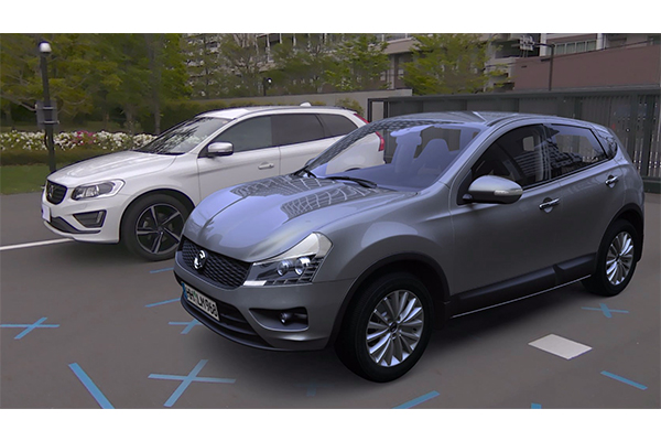 空間特徴位置合わせ技術を用いた映像例（左側は実物の車、右側は3D CGの車）