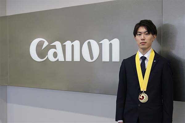 金メダルを獲得した山田涼介選手