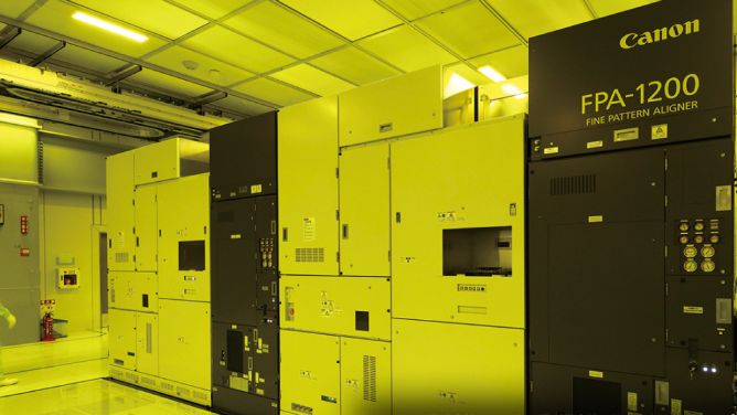 ナノインプリントリソグラフィ