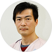 加藤英明部長ポートレート画像