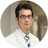 坂本 亮先生のポートレート写真です。