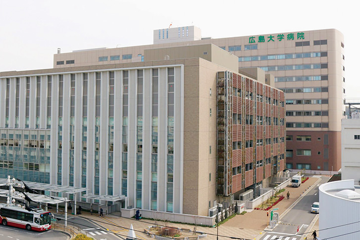 広島大学病院外観画像