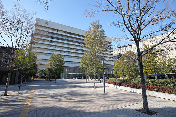 慶應義塾大学病院の外観画像です。