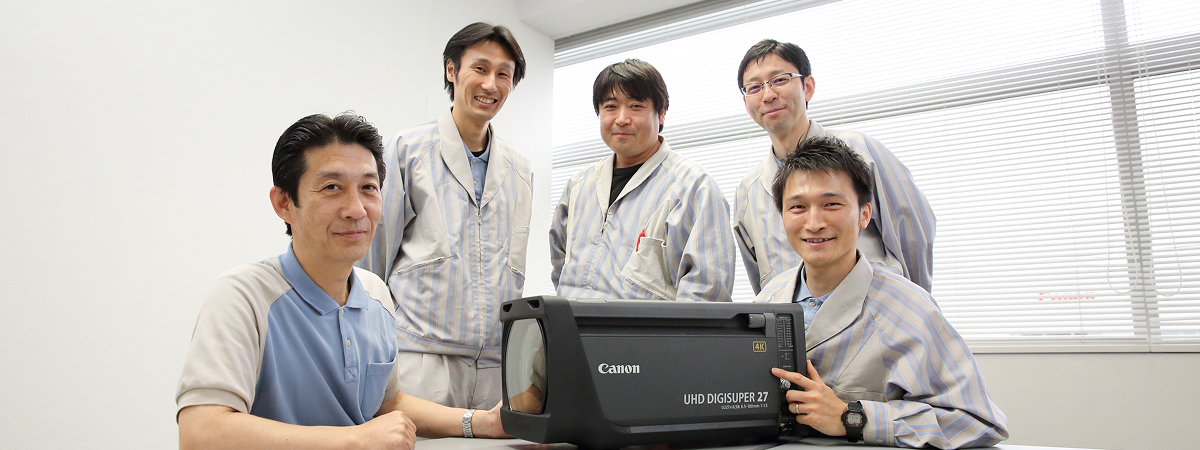 4K放送用スタジオズームレンズ「UHD-DIGISUPER 27」の開発秘話のメインビジュアル