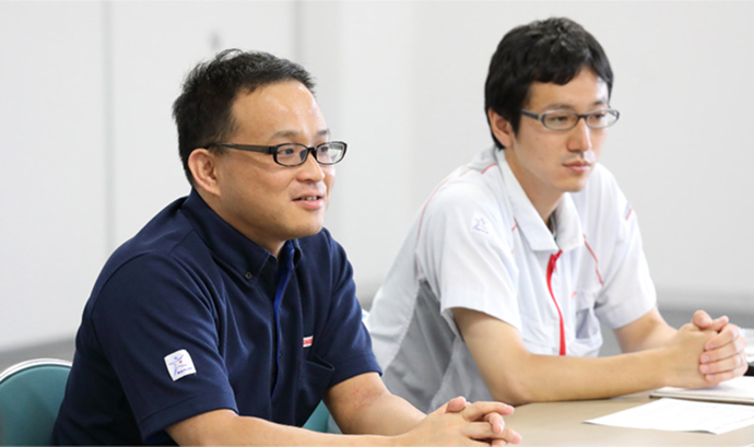 開発者のインタビュー画像です。