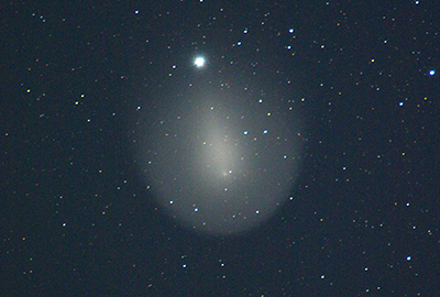 コマが大きく見えた2007年のホームズ彗星