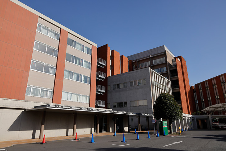 2006年に開院し、地域の中核病院としての役割を担う東京女子医科大学八千代医療センター