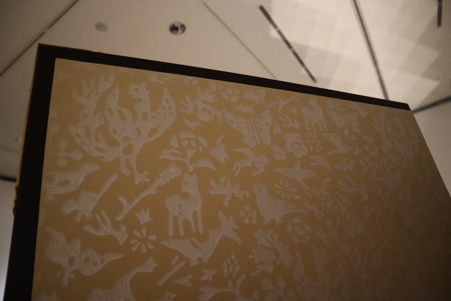 唐紙にもプライス夫妻の想いが込められています