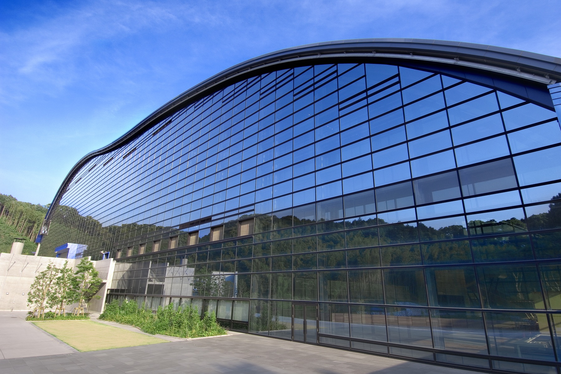 太宰府天満宮の近くにある九州国立博物館（画像提供：九州国立博物館）