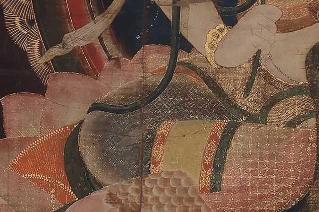 「孔雀明王像」の優美な彩色と精緻な截金部分