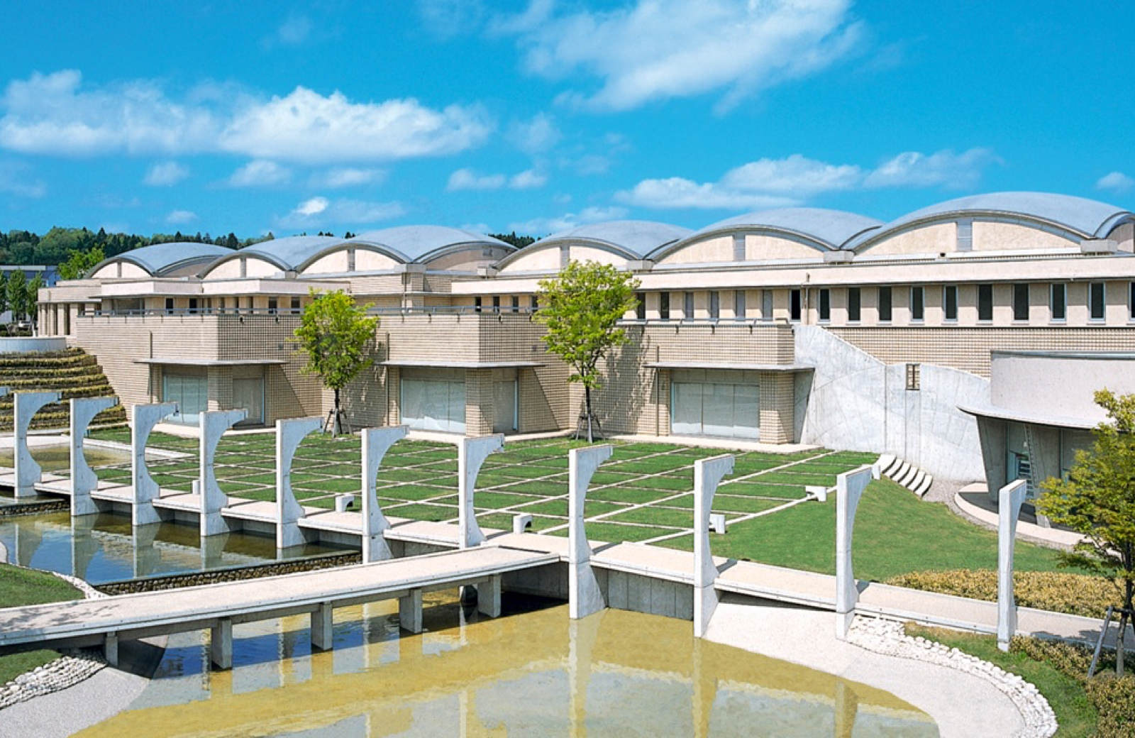 石川県七尾美術館外観