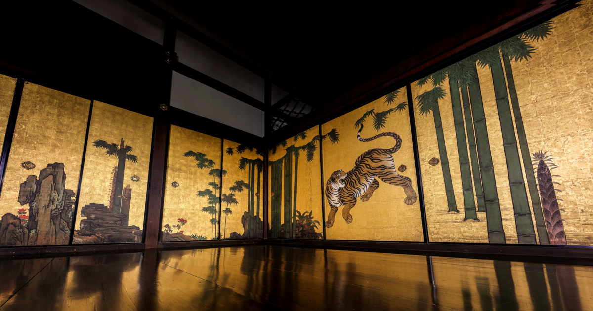 天球院方丈障壁画 竹に虎図襖｜作品紹介｜キヤノン 綴プロジェクト